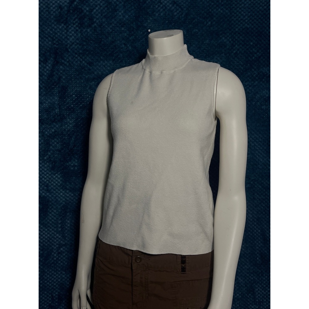 Cream‎ White Mock Neck Sleeveless Knit Sweater